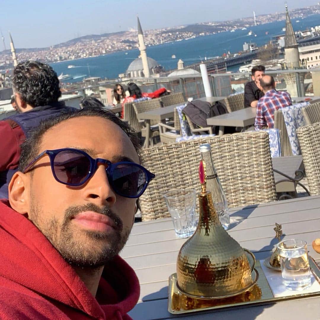 カリム・ベララビのインスタグラム：「çok güzel 👌🏾」