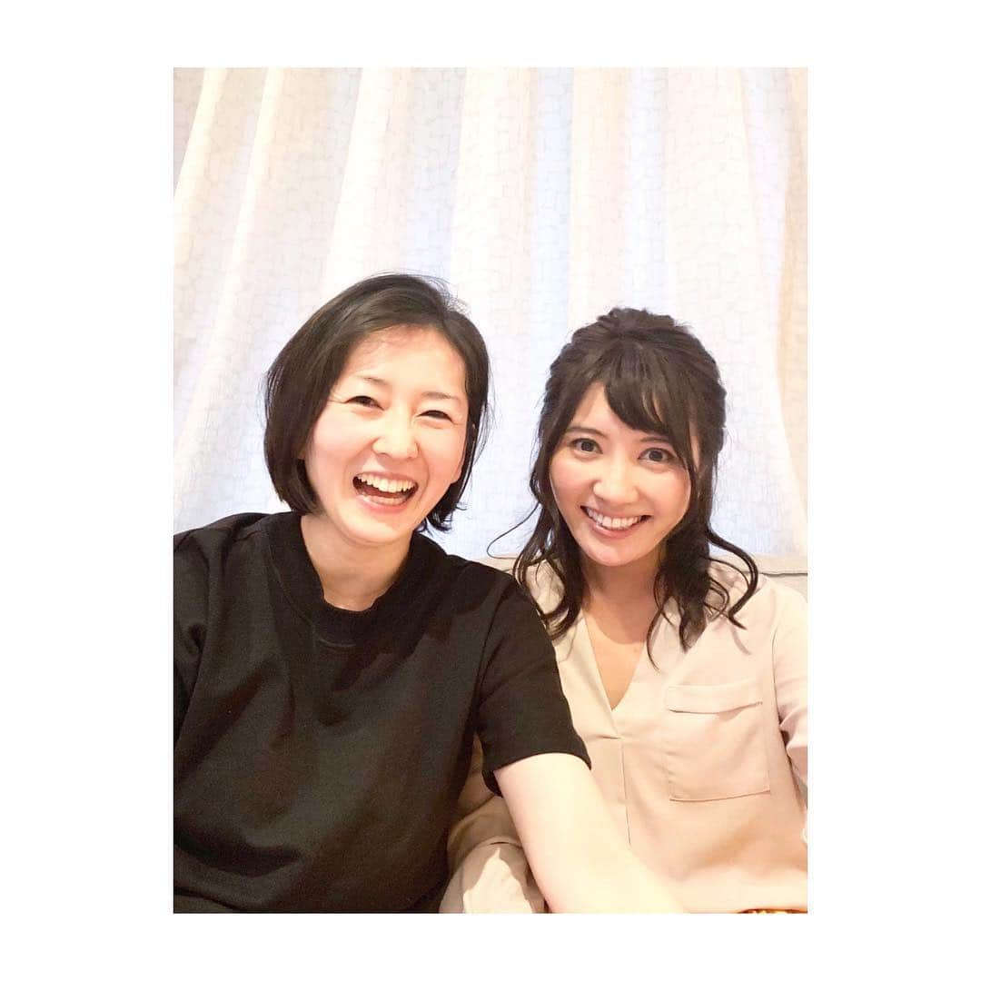 久保井朝美さんのインスタグラム写真 - (久保井朝美Instagram)「👭 大好きな狩野アナ💘 お家にお邪魔しました🏠 ． 双子ちゃんの成長っぷりに驚き✨ 前に会ったときより大きくなって 表情や感情表現が豊かになって さらに可愛かったです😍 ． ママとしても素敵な狩野さん💕 憧れる〜☺️ ． #狩野恵里 アナ #テレビ東京アナウンサー #双子ママ #久保井朝美 #気象予報士 #ゆうがたサテライト」3月22日 21時15分 - asami_k920