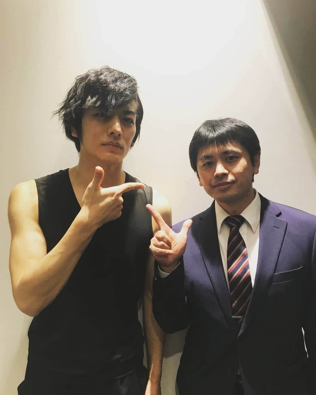 久保田悠来さんのインスタグラム写真 - (久保田悠来Instagram)「久保田んちの兄弟です。 #仮面ライダー斬月 #久保田兄弟 #本来は弟 #悠来という名付け兄」3月22日 21時41分 - yuki_kubota.0615