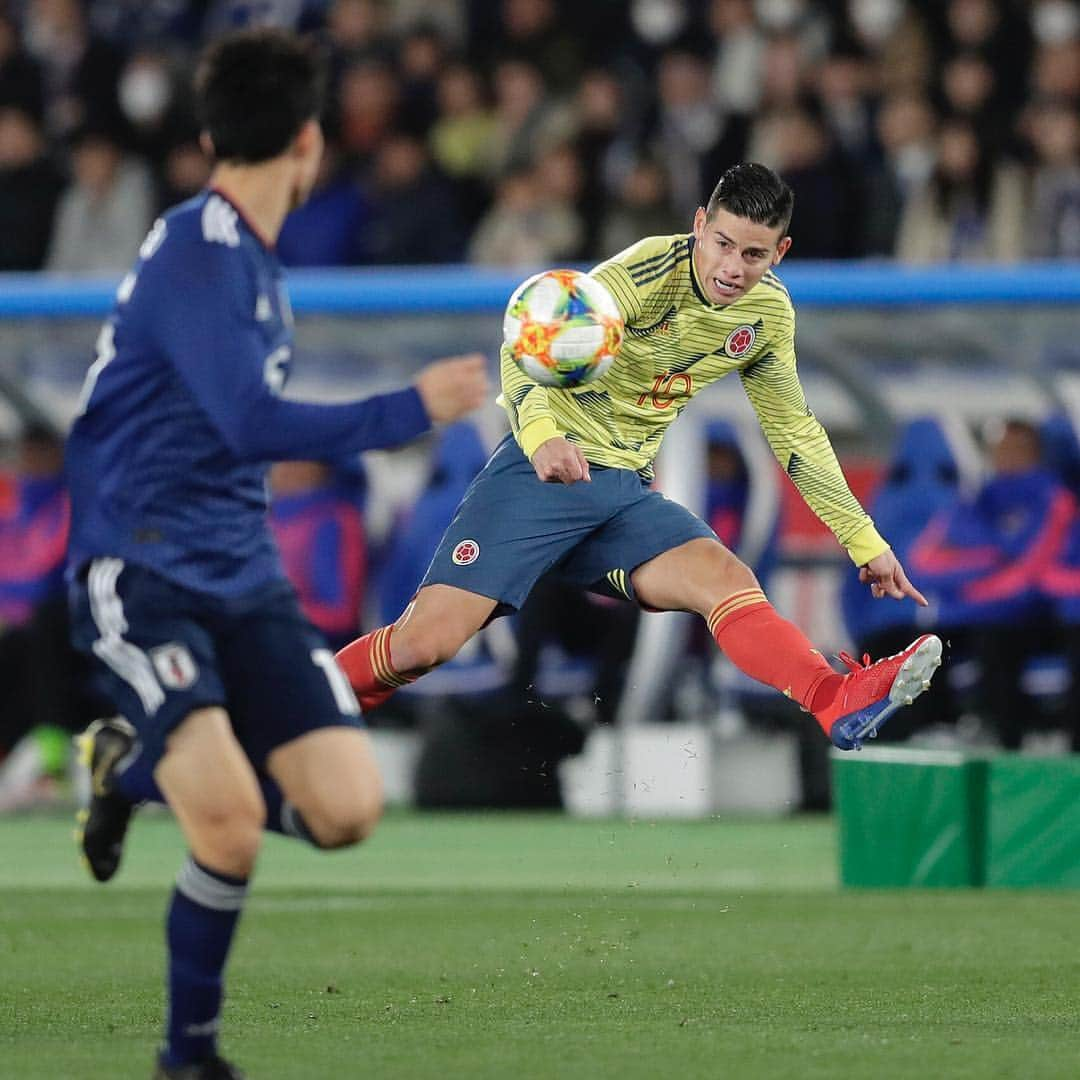 サッカーキングさんのインスタグラム写真 - (サッカーキングInstagram)「. コロンビア、ファルカオPK弾！ 日本の地でW杯のリベンジ （2019.03.22） . 📷Photo by Kiyoshi Ota/Getty Images . #日本代表 #daihyo #SamuraiBlue #サムライブルー #森保ジャパン #🇯🇵 #ハメスロドリゲス #JamesRodrigudz #JR10 #コロンビア #🇨🇴 #Colombia #NationalTeam #サッカー #football #⚽️ #サッカーキング」3月22日 21時45分 - soccerkingjp