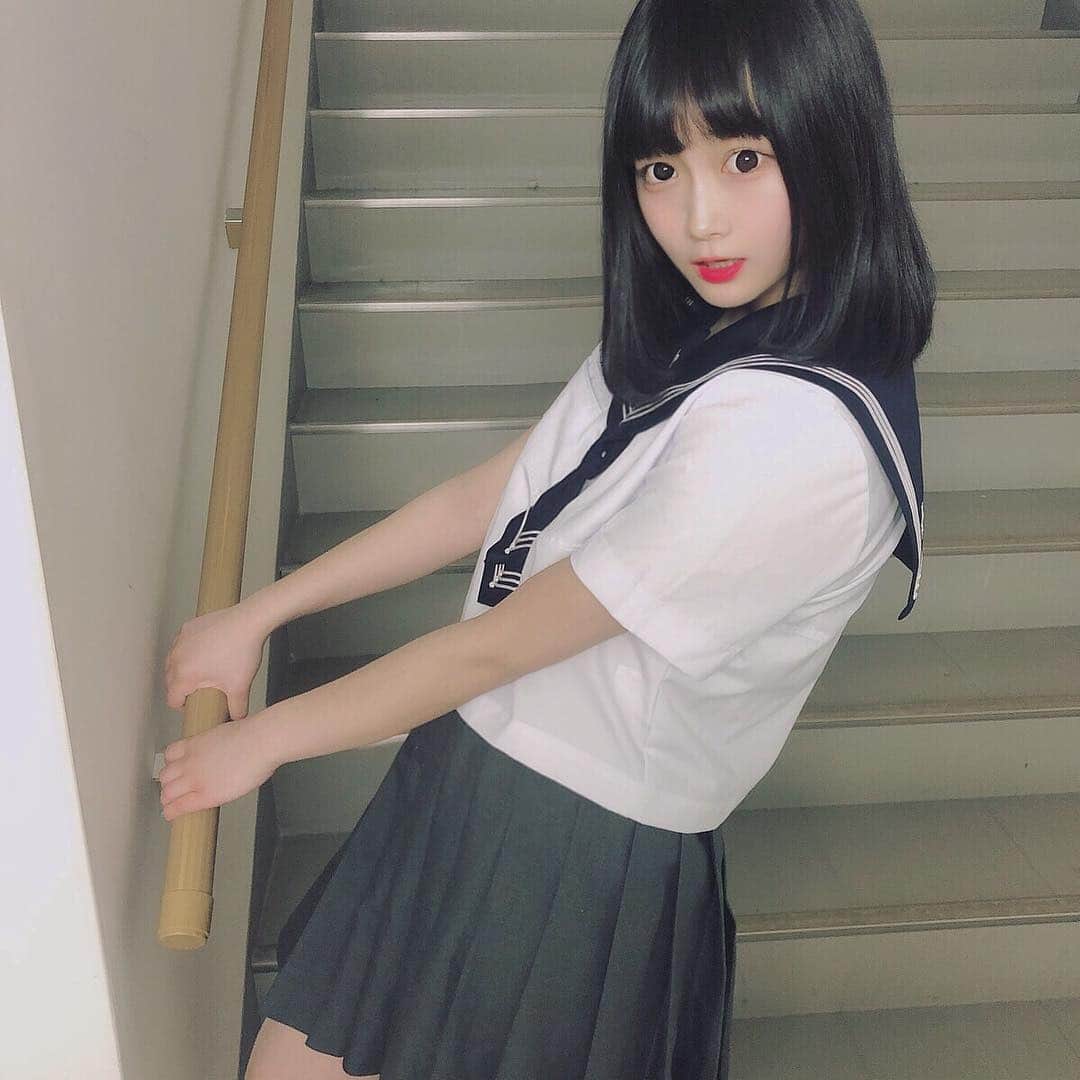 中川美優さんのインスタグラム写真 - (中川美優Instagram)「スカートは長めです」3月22日 22時18分 - nakagawamiyuu