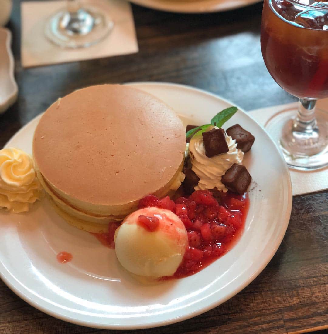 和田正人さんのインスタグラム写真 - (和田正人Instagram)「学生時代から通い詰める至極のホットケーキ。パンケーキも好きだけど、ホットケーキって何かロマン感じるよね。八幡山の奇跡。#ルポーゼすぎ」3月22日 14時19分 - daaaaaawaaaaaa