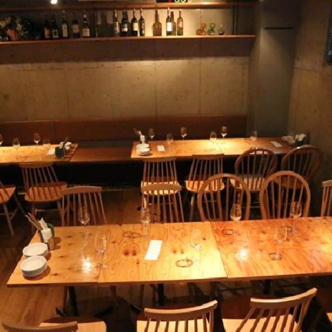 ビアージョ新宿のインスタグラム：「こんにちは、西新宿のイタリアン＆ワインバル「ビアージョ」です。 ブログ更新しました！ 「歓送迎会におすすめ、ビアージョのコースメニューです」 当店へのご来店お待ちしております。 ▼詳しくはこちら▼ http://viagio-shinjuku.com/blog/  #ビアージョ#新宿#イタリアン#バル#居酒屋#送別会#二次会」
