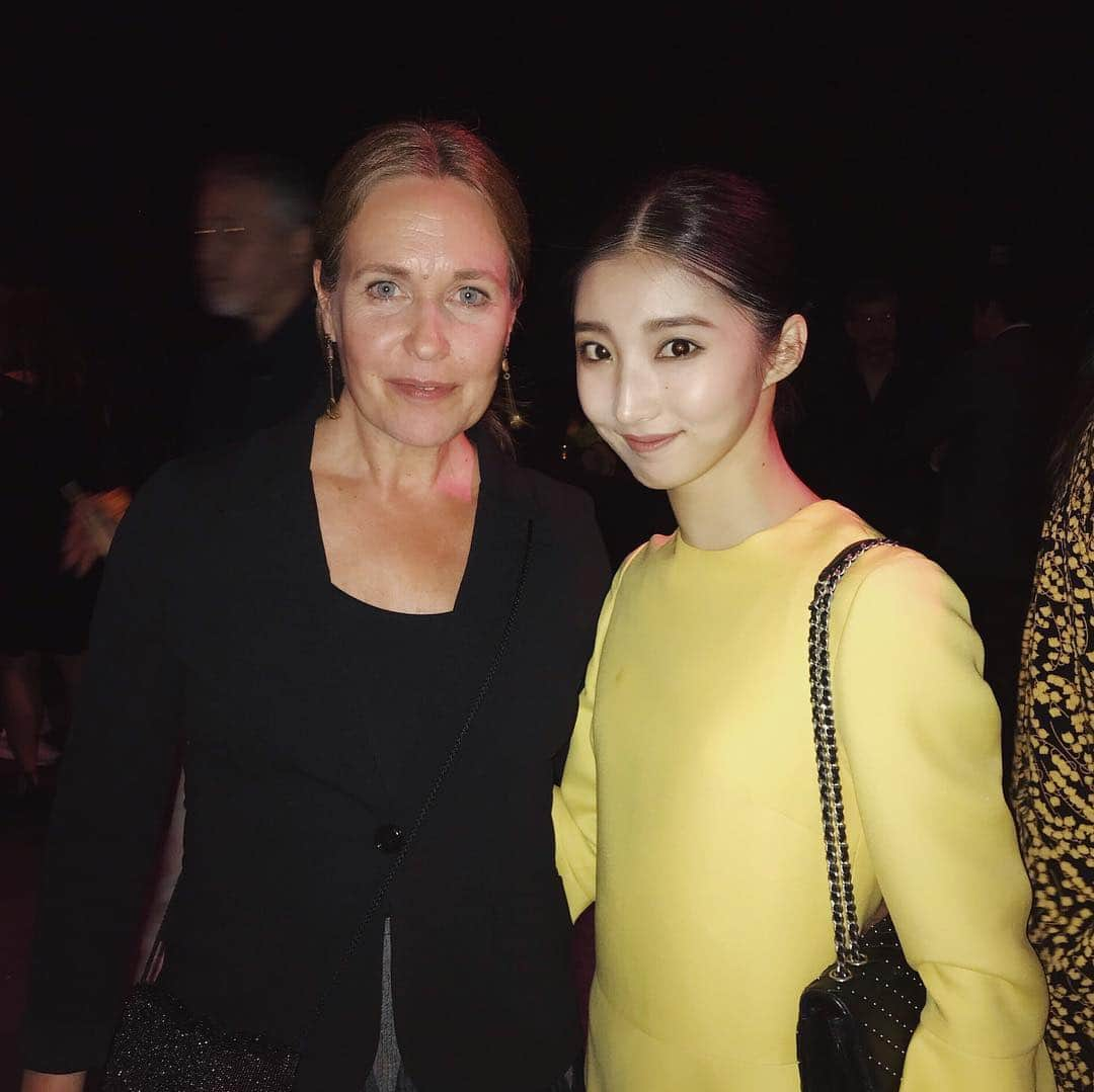 飯島望未さんのインスタグラム写真 - (飯島望未Instagram)「It was a successful opening night of “Premieres” for Houston ballet.  Big thank you to Elke Schepers, who staged “Dream Time”  I'm so grateful to be able to work with her and got to do this amazingly beautiful piece. she is one of the most generous and kind people I’ve ever met. she is nothing short of everything.  all my respect. she gave me confidence in my dancing and to explore more. I can’t wait to do this again on Saturday night with these beautiful peeps😎✨ Also congratulations to @aszurebarton and @justin_peck 🎉🎉. Beautiful pieces!! I wish I could’ve been involved!! #jirikylian #AszureBarton #JustinPeck #Premieres #HoustonBallet」3月22日 14時37分 - nozo0806