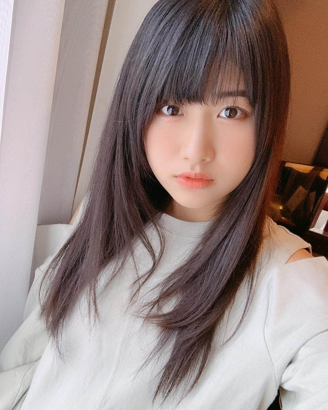 高橋彩香さんのインスタグラム写真 - (高橋彩香Instagram)「髪の毛めちゃんこ伸びました。 会う人会う人に、「伸びたねー」って言われます。😌💓」3月22日 15時57分 - sayarincho_1122