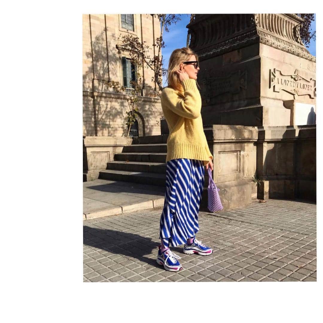 シューマッハさんのインスタグラム写真 - (シューマッハInstagram)「Karoline 🧡 @karodall wearing #dorotheeschumacher #ss19 #BreatheHavana #love #hellospring #knitwear #acolorfulmind #streetstyle #barcelona #spain」3月22日 16時17分 - dorotheeschumacher