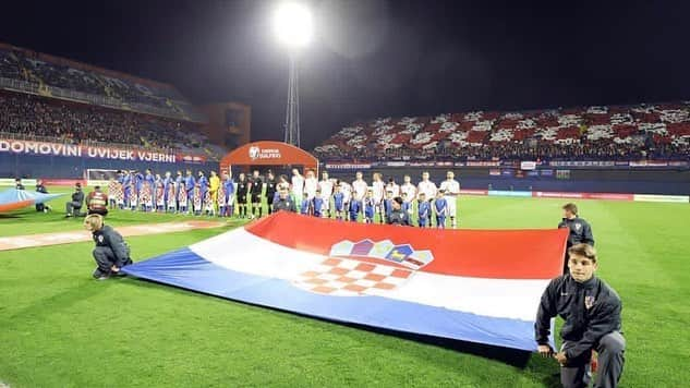 アンドレイ・クラマリッチさんのインスタグラム写真 - (アンドレイ・クラマリッチInstagram)「🇭🇷🙌🏻🔝 @euro2020  #azerbaijan」3月22日 16時29分 - andrejkramaric