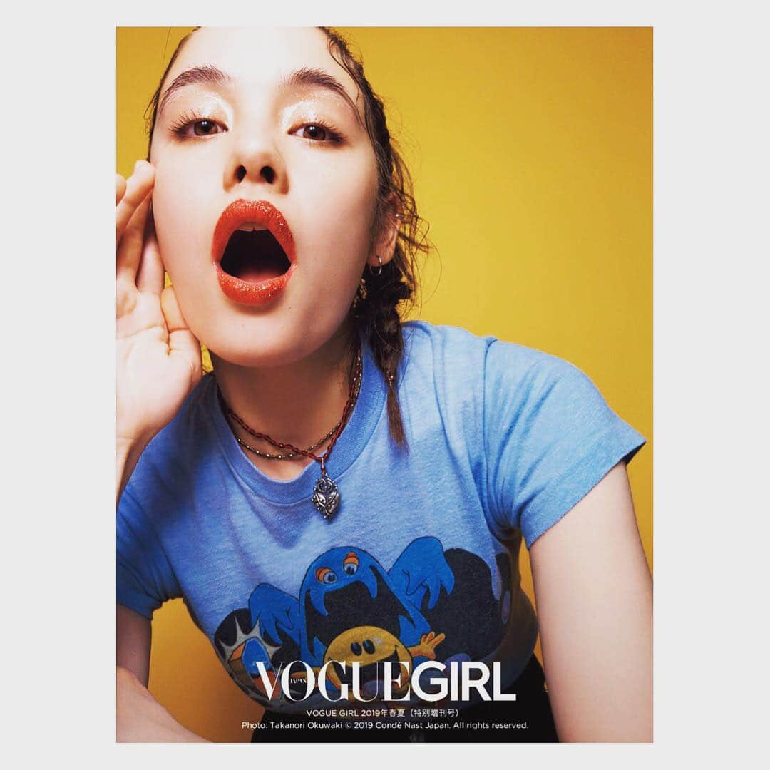 エトレンヌさんのインスタグラム写真 - (エトレンヌInstagram)「. ・琉花・ VOGUE GIRL 特別増刊号  PO:Takanori Okuwaki（UM） STY:山王丸久美子（KiKi inc.） HM:美舟（SIGNO）  #琉花 #takanoriokuwaki #山王丸久美子 #美舟 @voguejapan @tokyodays_luka #エトレンヌ #モデル #モデルエージェンシー #エトレンヌモデルエージェンシー #voguegirl #etrenne #étrenne #model #modelagency」3月22日 16時50分 - etrenne_official