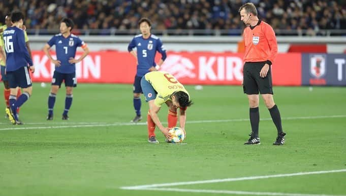 ラダメル・ファルカオさんのインスタグラム写真 - (ラダメル・ファルカオInstagram)「Jugamos con personalidad y criterio a la hora de tener el balón. Partido ante Japón en su casa y es un buen resultado. 🇯🇵 🇨🇴. 💪🏼」3月22日 22時31分 - falcao