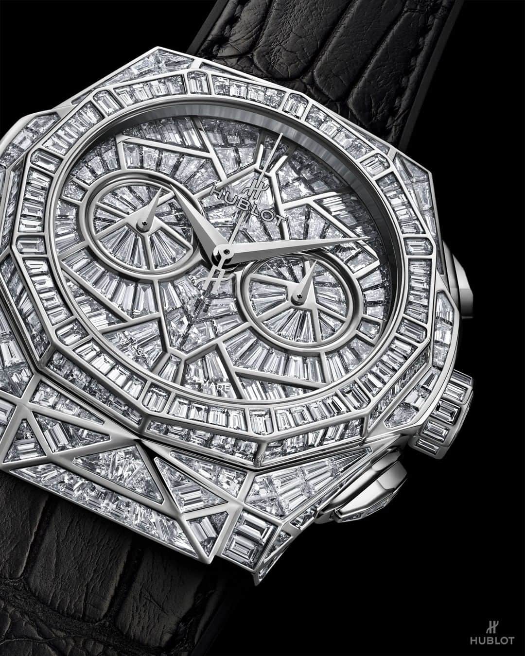 ウブロさんのインスタグラム写真 - (ウブロInstagram)「Not just a diamond-set watch, but a watch conceived as a Haute Joaillerie creation. Hublot and @RichardOrlinski combine their know-how to create the new #ClassicFusionOrlinski High Jewellery in 45mm. #HublotBaselworld #RichardOrlinski #Baselworld #Baselworld2019 #HublotLovesArt」3月22日 17時38分 - hublot