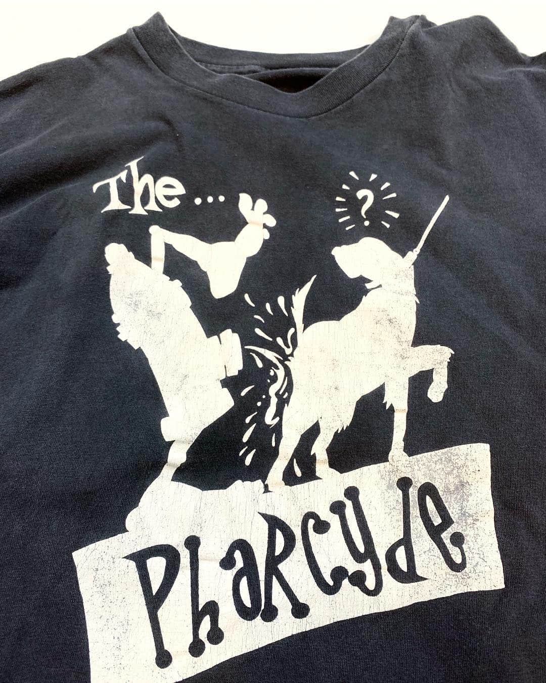 のインスタグラム：「JAMMRU 入荷オープンは3/23です！ 3/23 NEW ARRIVAL!! [#jammru_tee] 90's Pharcyde .  商品のお問い合わせは3/25月曜日以降お電話で承ります。 . #お問い合わせはお電話で承ります #jammru #osaka  #fashion  #streetstyle  #streetfashion  #vtg  #vintage  #used  #usedclothing  #古着 #古着屋 #ファッション #70s #80s #90s #vintageshirt#Tshirt#tee#vintagetshirt#rocktshirt#bandtshirt#raptee#pharcyde」