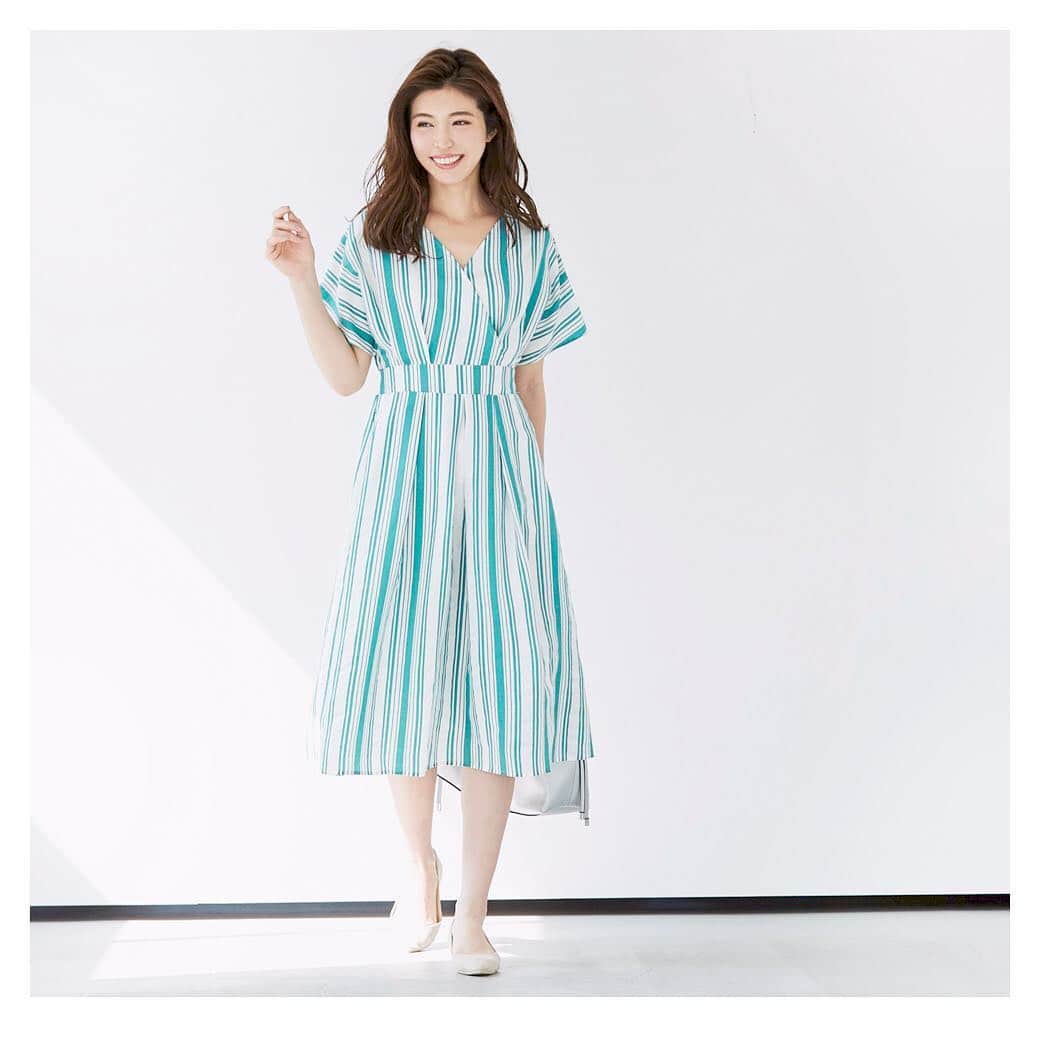 ur'sさんのインスタグラム写真 - (ur'sInstagram)「. 【NEW ITEM】 . ストライプ柄が爽やかな カシュクールデザインのワンピース。 . . ■ストライプカシュクールワンピース■ . . NO.BRXU0393 ＼新作★72H限定10%OFF／ ￥4,990+tax　⇒　￥4,491+tax . ご購入は、写真をタップして 商品ページへ✔️ . 商品・ご注文に関しては、 下記よりお問い合わせお願いいたします。 . info@ur-s.me . . . #urs_official #urs #coordinate #instagood #ootd #spring #ファッション #fashion #outfit#2019ss #ワンピース #onepiece #きれいめ #プチプラ」3月22日 17時57分 - urs_official