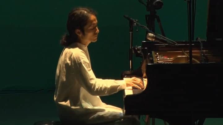 高木正勝のインスタグラム：「All concert videos of Marginalia in Tokyo now on YouTube.﻿ ﻿Hope you may enjoy them.  https://goo.gl/RqbTmL﻿ ﻿」