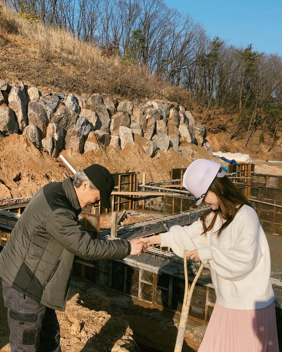 ハヌルさんのインスタグラム写真 - (ハヌルInstagram)「잘부탁드립니다👏🏻 하소장님❤️ #하늘포레스트」3月22日 18時19分 - haneulina