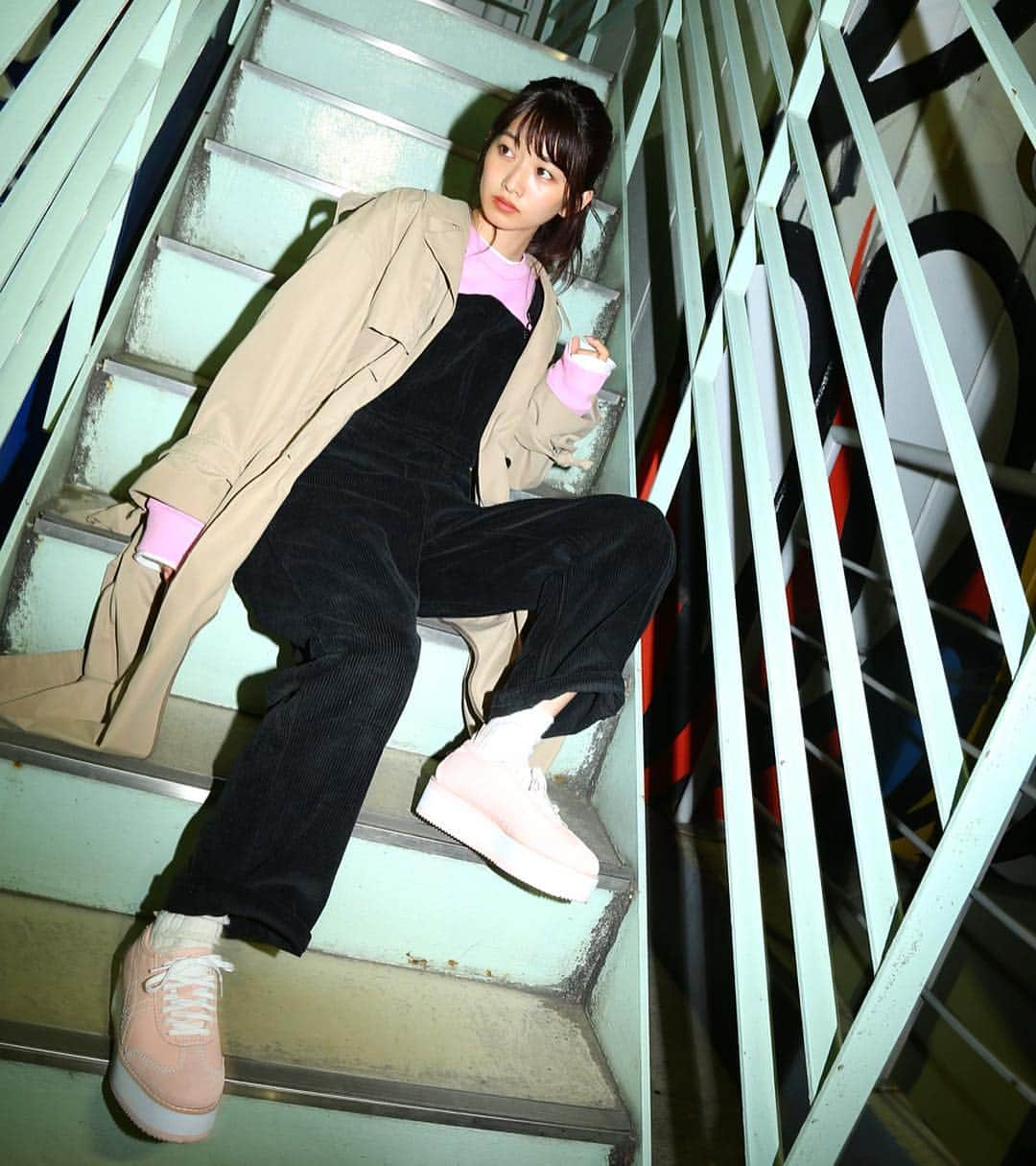 小室安未さんのインスタグラム写真 - (小室安未Instagram)「- オニツカさんのスニーカーげっと✌︎✌︎ ぴんくかわいい✌︎✌︎ パーカーも @onitsukatigerjp🐯 #onitsukatiger #オニツカタイガー」3月22日 18時54分 - ami_komuro