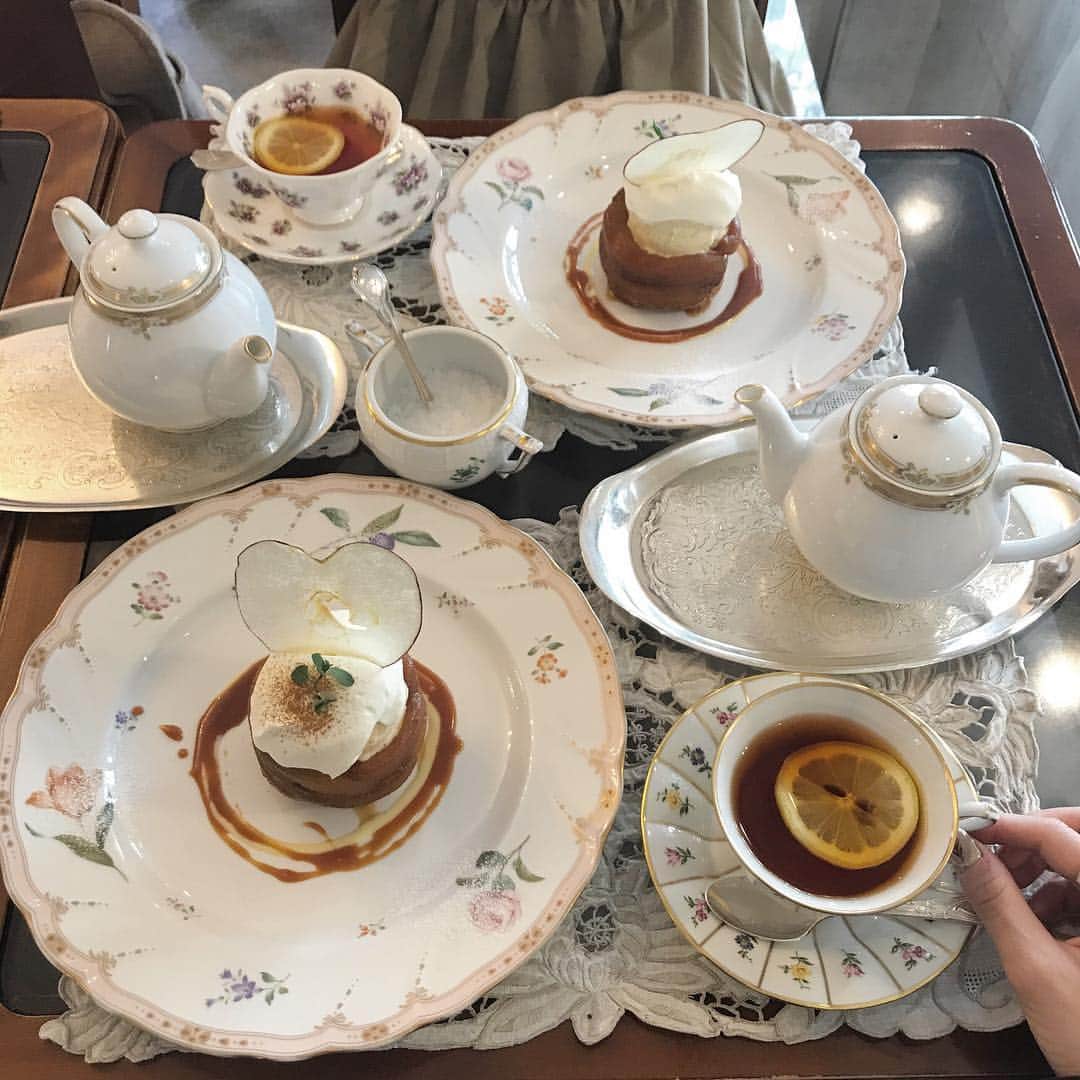 岡元優香のグルメインスタ