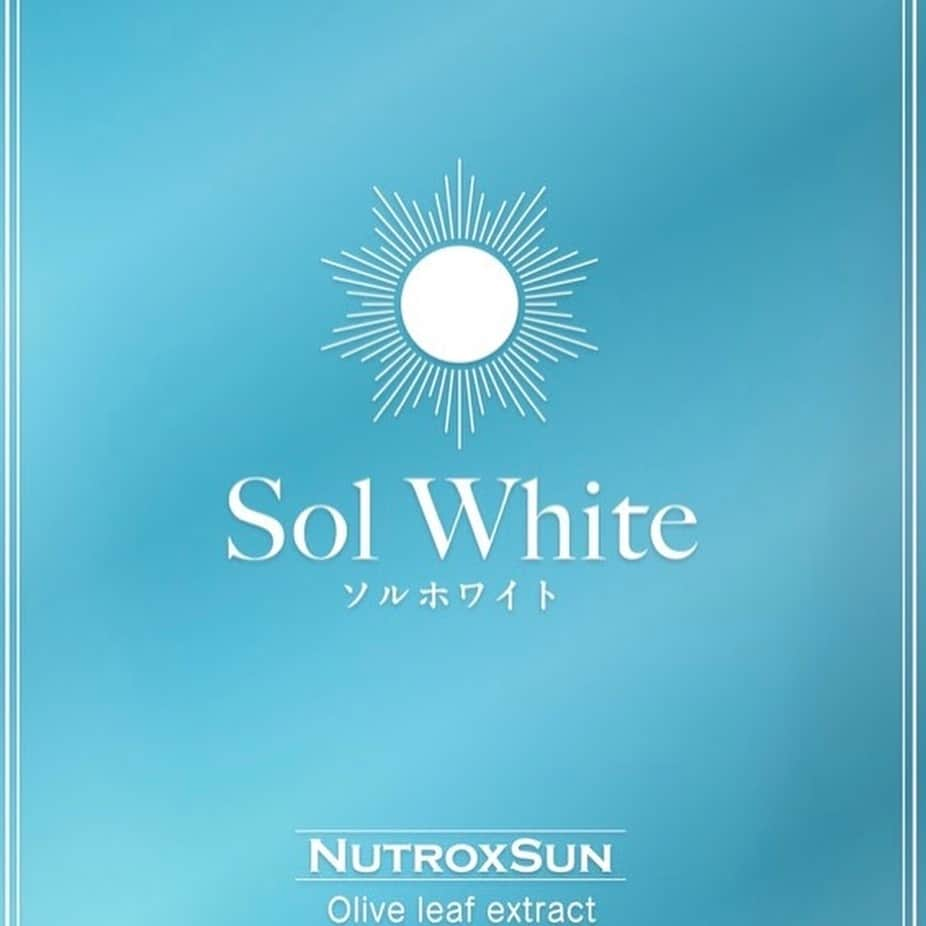 Da-iCEさんのインスタグラム写真 - (Da-iCEInstagram)「岩岡徹プロデュース！飲む日傘サプリメント『Sol White(ソルホワイト)』が発売！現役医師監修でこれからの季節の日焼け紫外線対策は「Sol White」でバッチリ！美肌成分もたっぷり配合されています✨ 6袋購入で限定QUOカード付き！  #SolWhite #ソルホワイト #岩岡徹 #日焼け対策 #日焼け止め」3月22日 19時00分 - da_ice_staff