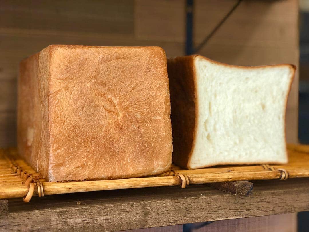 丘の上のパン屋 のグルメインスタ