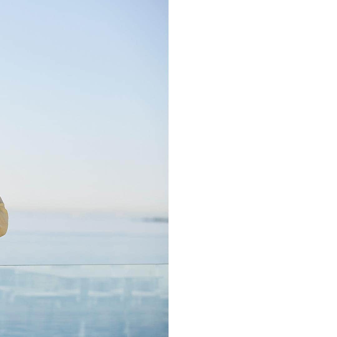 のインスタグラム：「NAUTICAL VIBES | El mar es la inspiración y la exclusividad es la clave para crear looks que no dejan a nadie indiferente. 🌊  The sea is the inspiration and exclusivity is the key to creating amazing looks. ► Nueva colección primavera/verano 2019 ya disponible en tiendas y online. New Spring/Summer Collection 2019, already available in stores and at florentino.com  #TheArtOfSailing #linkinbio #nuevacolección #newcollection #florentino #SS19」