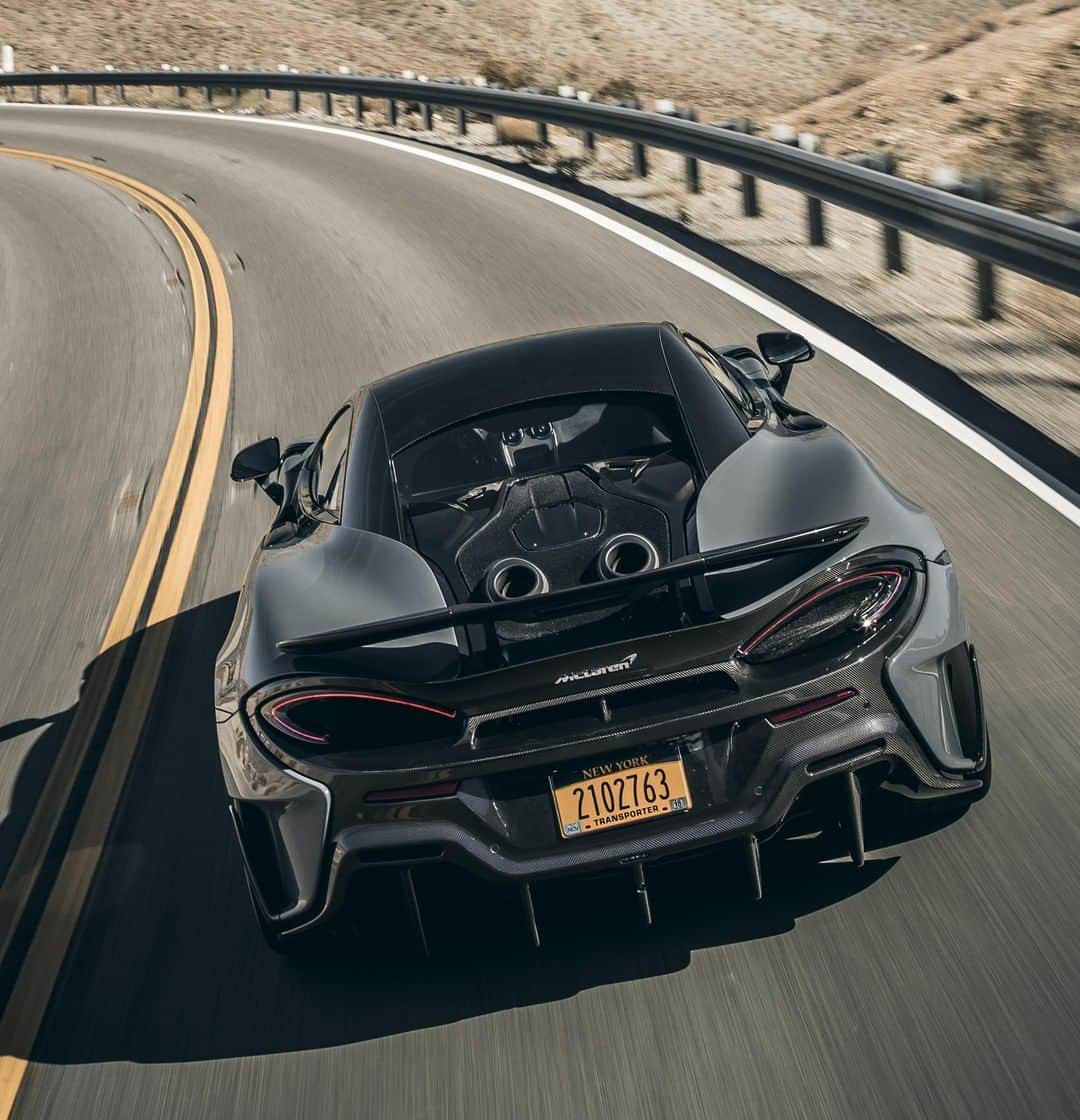 McLaren Automotiveさんのインスタグラム写真 - (McLaren AutomotiveInstagram)「A McLaren 'Longtail' is characterised by its increased power, reduced weight, optimised aerodynamics and absolute driver engagement. How many ‘Longtails’ have there been? #McLaren600LT」3月22日 19時51分 - mclarenauto