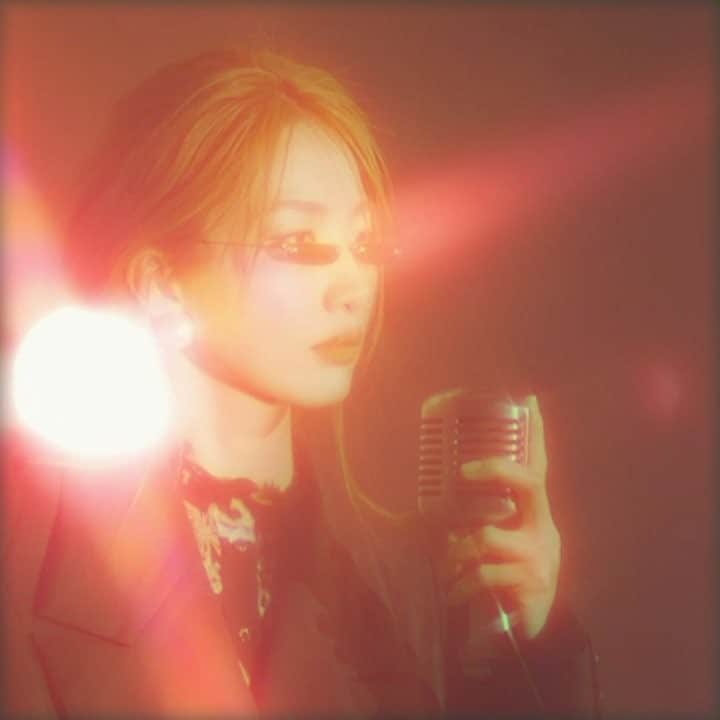 NYLON JAPANのインスタグラム