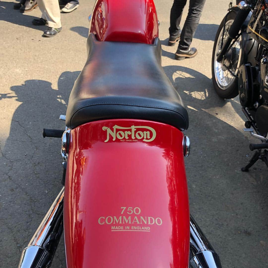 KIYOさんのインスタグラム写真 - (KIYOInstagram)「本日最終回。やっぱり英車はカッコいい。 #ヤマトオートバイミーティング #yamatoautobymeeting」3月22日 20時16分 - kiriko009