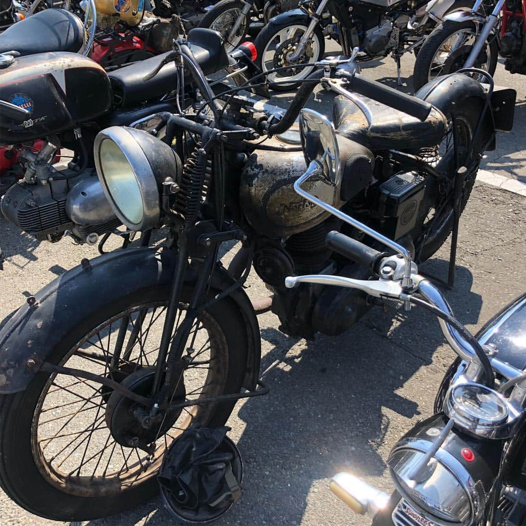 KIYOさんのインスタグラム写真 - (KIYOInstagram)「本日最終回。やっぱり英車はカッコいい。 #ヤマトオートバイミーティング #yamatoautobymeeting」3月22日 20時16分 - kiriko009