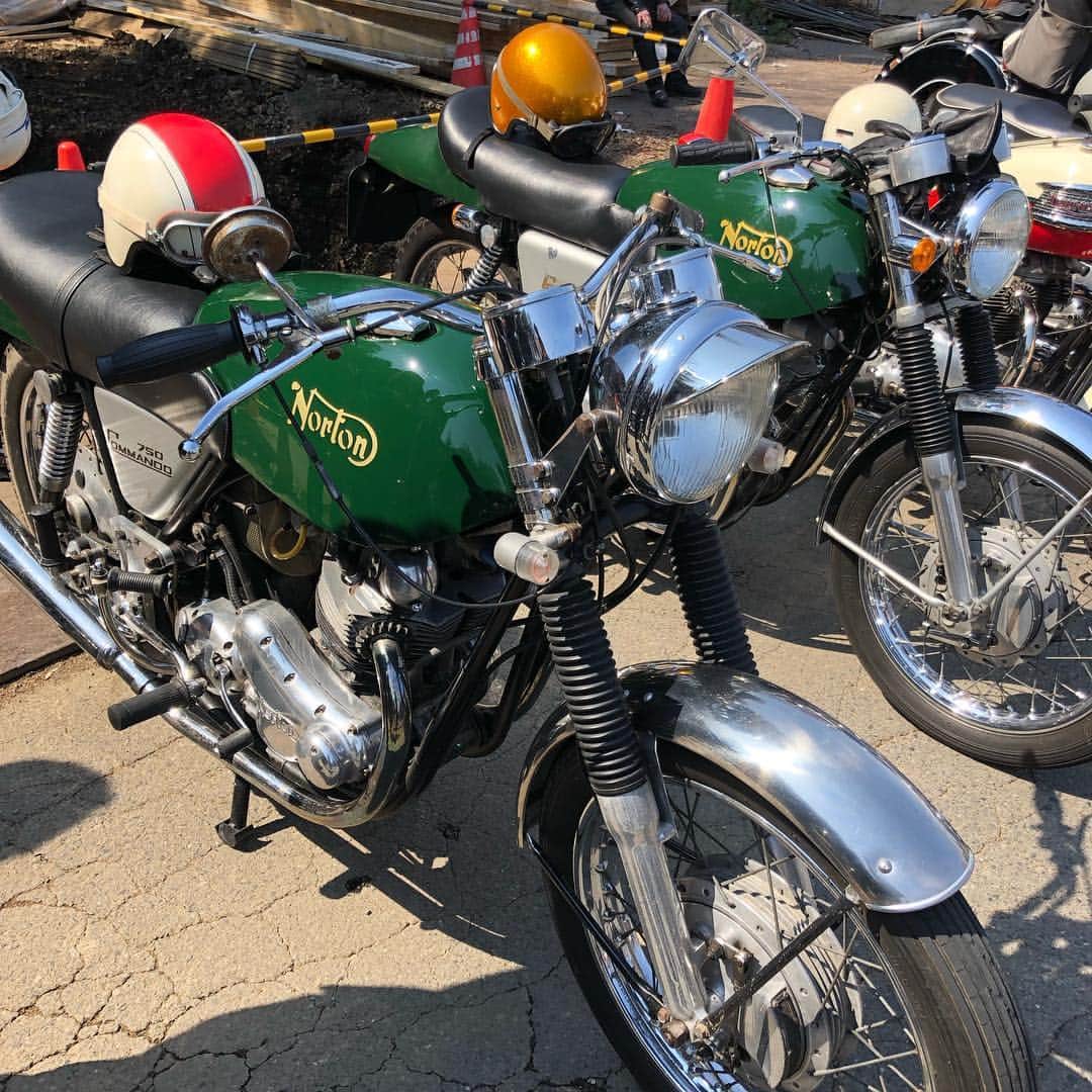 KIYOさんのインスタグラム写真 - (KIYOInstagram)「本日最終回。やっぱり英車はカッコいい。 #ヤマトオートバイミーティング #yamatoautobymeeting」3月22日 20時16分 - kiriko009