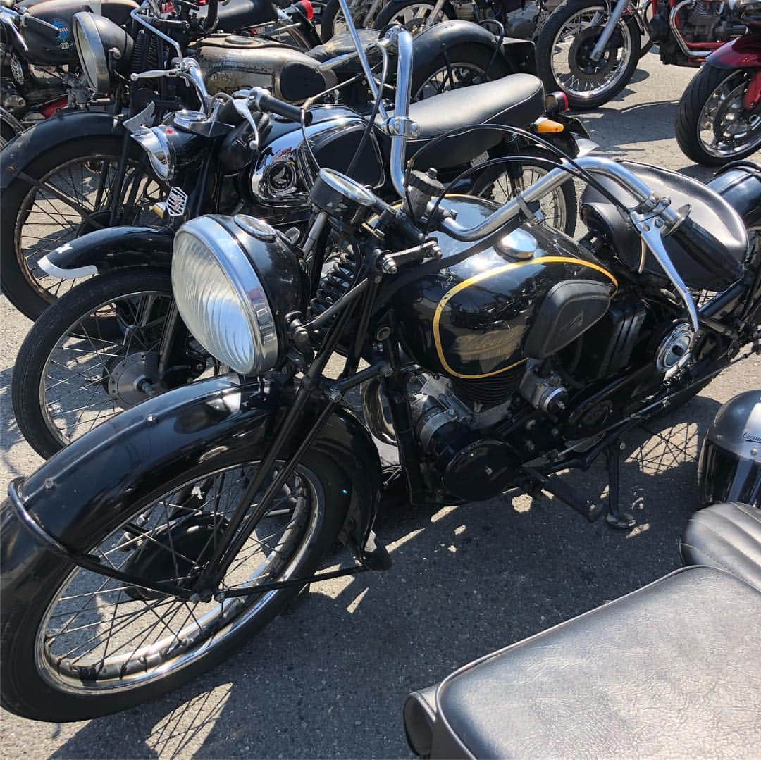 KIYOさんのインスタグラム写真 - (KIYOInstagram)「本日最終回。やっぱり英車はカッコいい。 #ヤマトオートバイミーティング #yamatoautobymeeting」3月22日 20時16分 - kiriko009