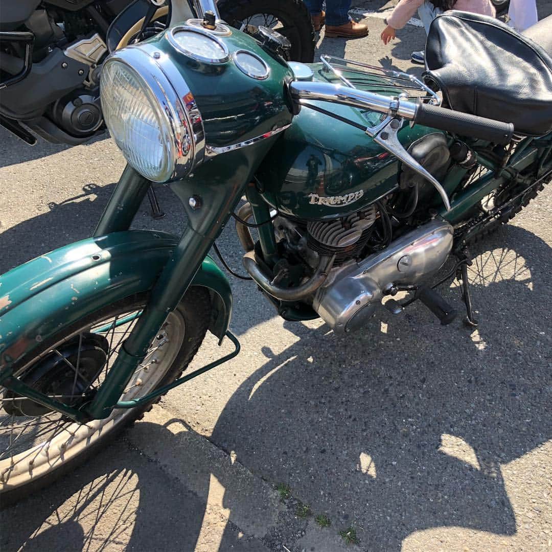 KIYOさんのインスタグラム写真 - (KIYOInstagram)「本日最終回。やっぱり英車はカッコいい。 #ヤマトオートバイミーティング #yamatoautobymeeting」3月22日 20時16分 - kiriko009