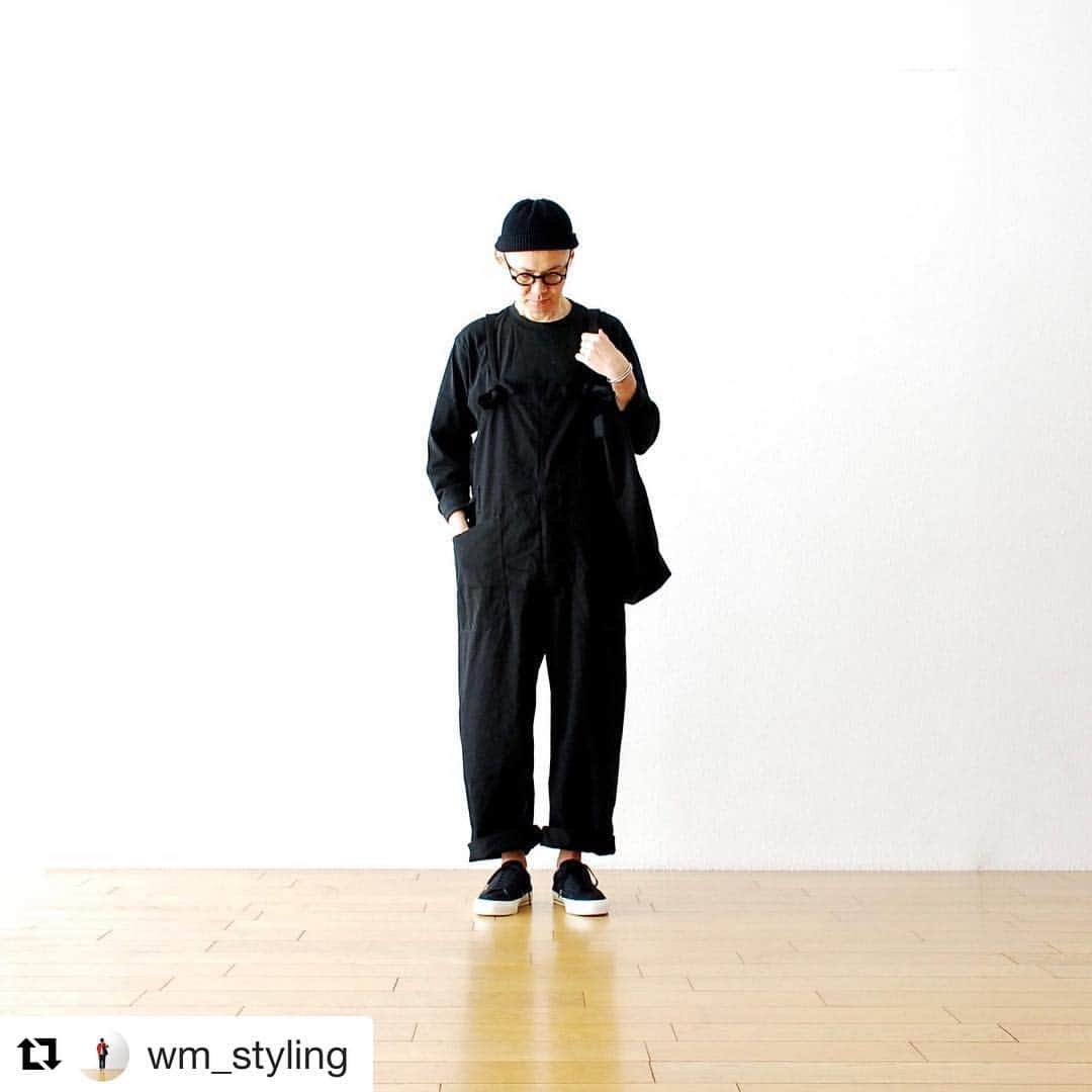 wonder_mountain_irieさんのインスタグラム写真 - (wonder_mountain_irieInstagram)「#Repost @wm_styling with @get_repost ・・・ ［#19SS_WM_styling.］ _ styling.(height 175cm weight 59kg) cap→ #crepuscule ￥6,480- eyewear→ #LescaLUNETIER ￥37,800- L/S Tee→ #THENORTHFACEPURPLELABEL ￥9,504- overall→ #EngineeredGarments ￥41,040- shoes→ #CONVERSESKATEBOARDING + SERIES ￥12,960- bag→ #EngineeredGarments ￥8,640- bracelet→ #ACdesign ￥16,740- _ 〈online store / @digital_mountain〉 → http://www.digital-mountain.net _ 【オンラインストア#DigitalMountain へのご注文】 *24時間受付 *15時までのご注文で即日発送 *1万円以上ご購入で送料無料 tel：084-973-8204 _ We can send your order overseas. Accepted payment method is by PayPal or credit card only. (AMEX is not accepted)  Ordering procedure details can be found here. >>http://www.digital-mountain.net/html/page56.html _ 本店：@Wonder_Mountain_irie 系列店：@hacbywondermountain (#japan #hiroshima #日本 #広島 #福山) _」3月22日 20時21分 - wonder_mountain_