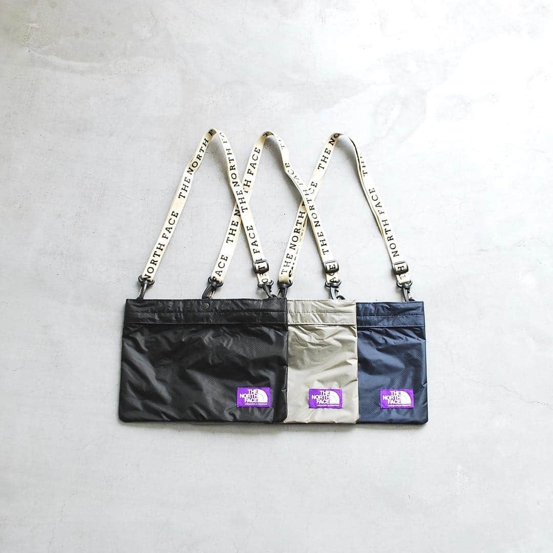 wonder_mountain_irieさんのインスタグラム写真 - (wonder_mountain_irieInstagram)「_ THE NORTH FACE PURPLE LABEL -ザ ノース フェイス パープル レーベル- "Lightweight Logo tape Shoulder Bag" ￥6,696- _ 〈online store / @digital_mountain〉 http://www.digital-mountain.net/shopdetail/000000006085/ _ 【オンラインストア#DigitalMountain へのご注文】 *24時間受付 *15時までのご注文で即日発送 *1万円以上ご購入で送料無料 tel：084-973-8204 _ We can send your order overseas. Accepted payment method is by PayPal or credit card only. (AMEX is not accepted)  Ordering procedure details can be found here. >>http://www.digital-mountain.net/html/page56.html _ 本店：#WonderMountain  blog>> http://wm.digital-mountain.info _ #nanamica #THENORTHFACEPURPLELABEL  #ナナミカ #ザノースフェイスパープルレーベル _ 〒720-0044  広島県福山市笠岡町4-18 JR 「#福山駅」より徒歩10分 (12:00 - 19:00 水曜定休) #ワンダーマウンテン #japan #hiroshima #福山 #福山市 #尾道 #倉敷 #鞆の浦 近く _ 系列店：@hacbywondermountain _」3月22日 20時27分 - wonder_mountain_