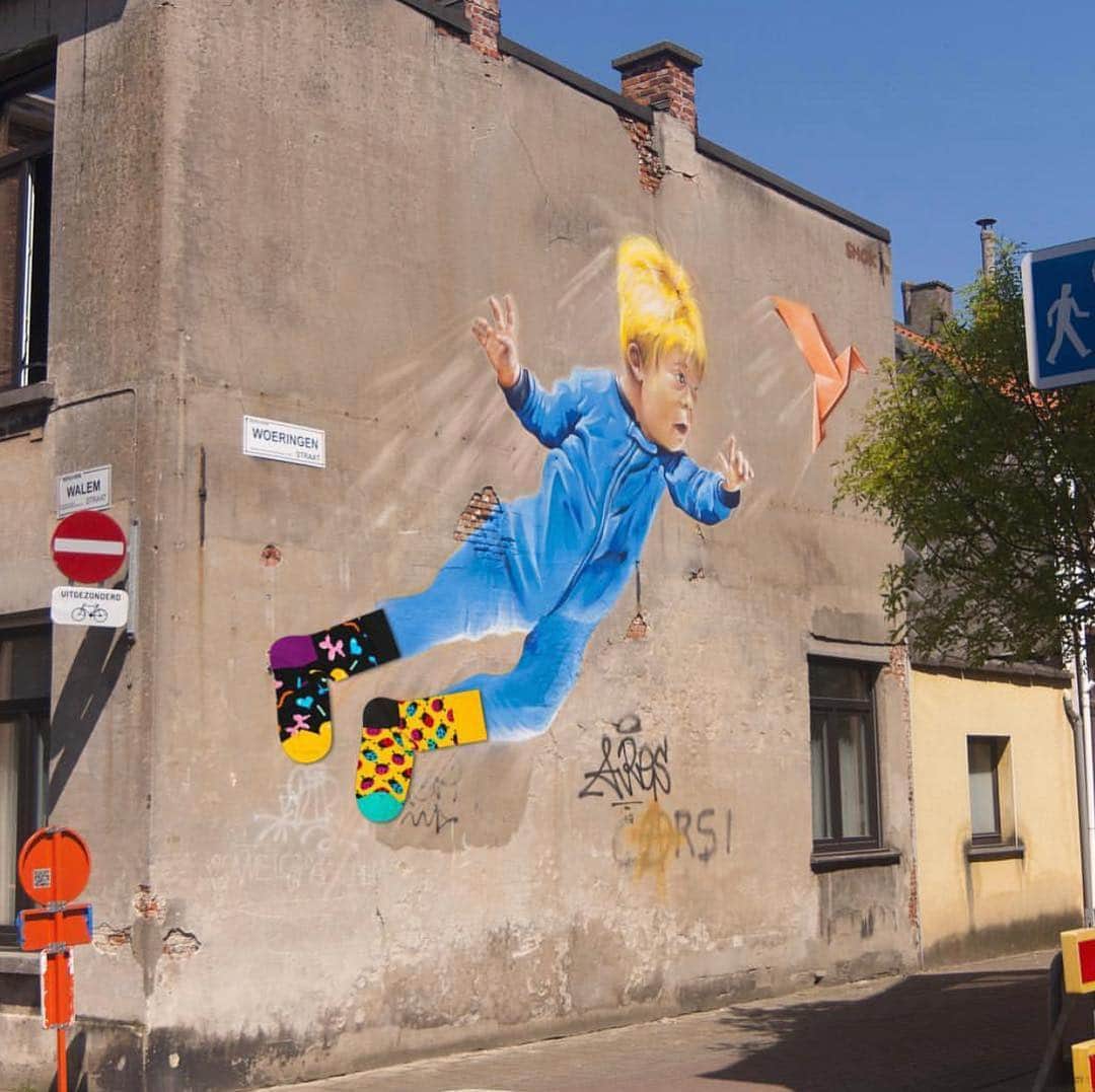 Grandma Bettyのインスタグラム：「One day late (sorry), but please enjoy this piece created by @__smok__  in honor of world Down Syndrome Day! Scroll through his page to find the mural he did of Grandma Betty about 4.5 years ago!!! #worlddownsyndromeday #downsyndrome #grandmabetty33 #downsyndromeday2019」