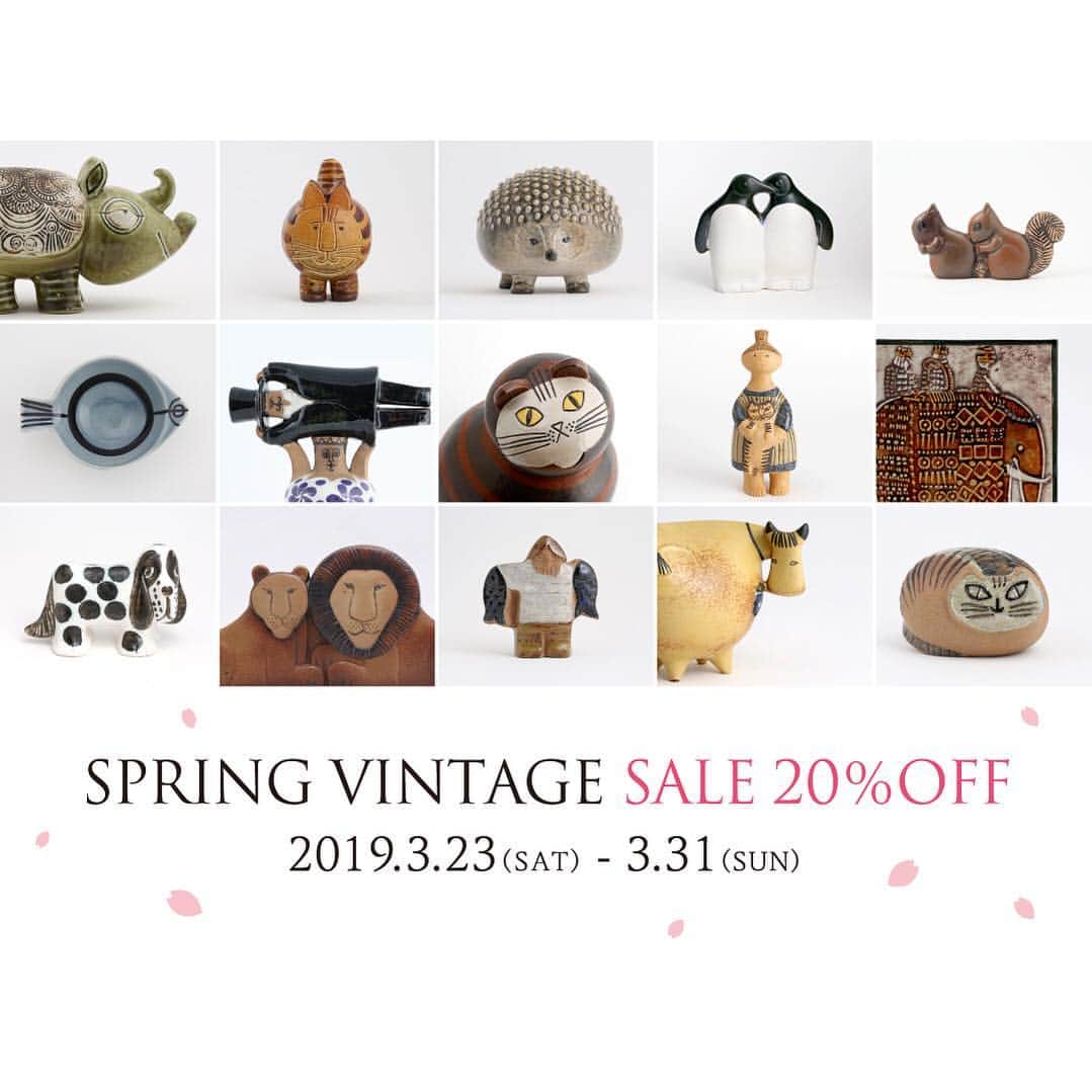 のインスタグラム：「"春のヴィンテージフェア！ALL20％OFF！"﻿ ﻿ オンラインショップと直営店にて、3月23日（土）12:00よりヴィンテージ陶器のセールがスタートします！すべてのヴィンテージが20％OFF！﻿ 時代を経て醸成されたヴィンテージ作品の格別な味わい。このチャンスにヴィテージという「究極の贅沢」を体験してください。﻿ ﻿ 東京・渋谷の直営店では実際に手に取ってご覧いただけますので、ぜひお越しください！﻿ ﻿ ----------------------------------------- ﻿﻿﻿ 「Spring Vintage Sale 20%OFF」﻿ 期間：3月23日（土）～3月31日（日）﻿ ﻿ ▶ヴィンテージセールはこちらから﻿ https://www.lisalarson.shop/?mode=cate&cbid=2324987&csid=0﻿ ﻿ ▶直営店はこちら﻿﻿﻿﻿ NECONO SHOP﻿﻿﻿﻿ 〒150-0041　東京都渋谷区神南 1-15-12 秀島ビル 2F﻿﻿﻿﻿ TEL： 03-5428-5162　 営業時間:12時～20時 不定休﻿﻿﻿﻿ https://www.lisalarson.jp/store/ ﻿﻿﻿﻿ ﻿﻿﻿ ﻿ #lisalarson #リサラーソン #sweden #スウェーデン #陶器 #北欧 #北欧食器 #北欧雑貨 #ヴィンテージ陶器 #北欧ヴィンテージ #ヴィンテージセール #Sale」