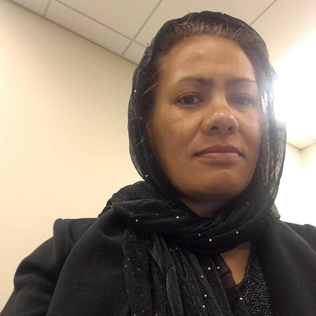 CNNさんのインスタグラム写真 - (CNNInstagram)「One week ago, a gunman killed 50 people in a terror attack at two mosques in Christchurch, New Zealand. Today, women around the country -- including Prime Minister Jacinda Ardern and Christchurch Mayor Lianne Dalziel -- wore headscarves to remember the victims and show solidarity for the Muslim community. “I hope that seeing thousands of New Zealanders wearing headscarves will show them how deeply we value and respect their courage,” said Kate Mills Workman, who is wearing one today as part of the "headscarf for harmony" campaign. (📷: William West/AFP/Getty Images, Marty Melville/AFP/Getty Images, Courtesy Hady Osman, Courtesy Kate Mills Workman, Courtesy Cathryn Allwood, Kai Schwoerer/Getty Images, Hannah Peters/Getty Images, Courtesy Izzy Ford)」3月22日 20時40分 - cnn