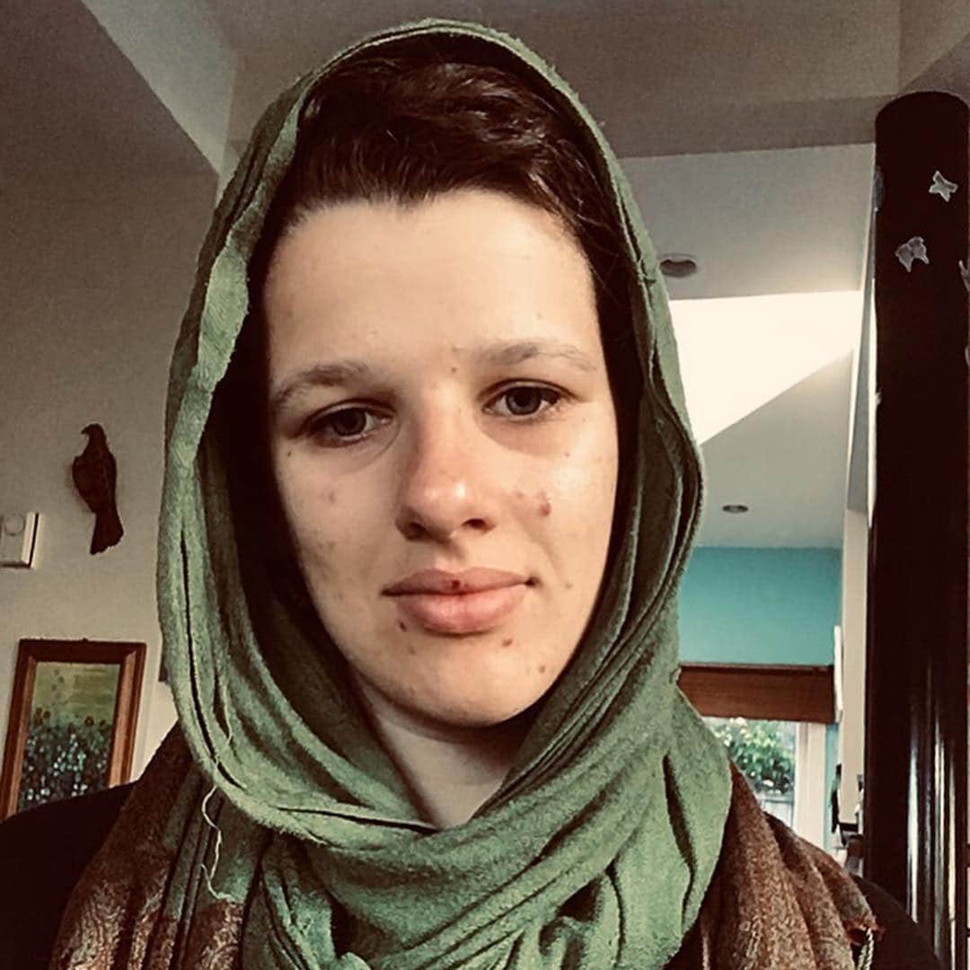 CNNさんのインスタグラム写真 - (CNNInstagram)「One week ago, a gunman killed 50 people in a terror attack at two mosques in Christchurch, New Zealand. Today, women around the country -- including Prime Minister Jacinda Ardern and Christchurch Mayor Lianne Dalziel -- wore headscarves to remember the victims and show solidarity for the Muslim community. “I hope that seeing thousands of New Zealanders wearing headscarves will show them how deeply we value and respect their courage,” said Kate Mills Workman, who is wearing one today as part of the "headscarf for harmony" campaign. (📷: William West/AFP/Getty Images, Marty Melville/AFP/Getty Images, Courtesy Hady Osman, Courtesy Kate Mills Workman, Courtesy Cathryn Allwood, Kai Schwoerer/Getty Images, Hannah Peters/Getty Images, Courtesy Izzy Ford)」3月22日 20時40分 - cnn