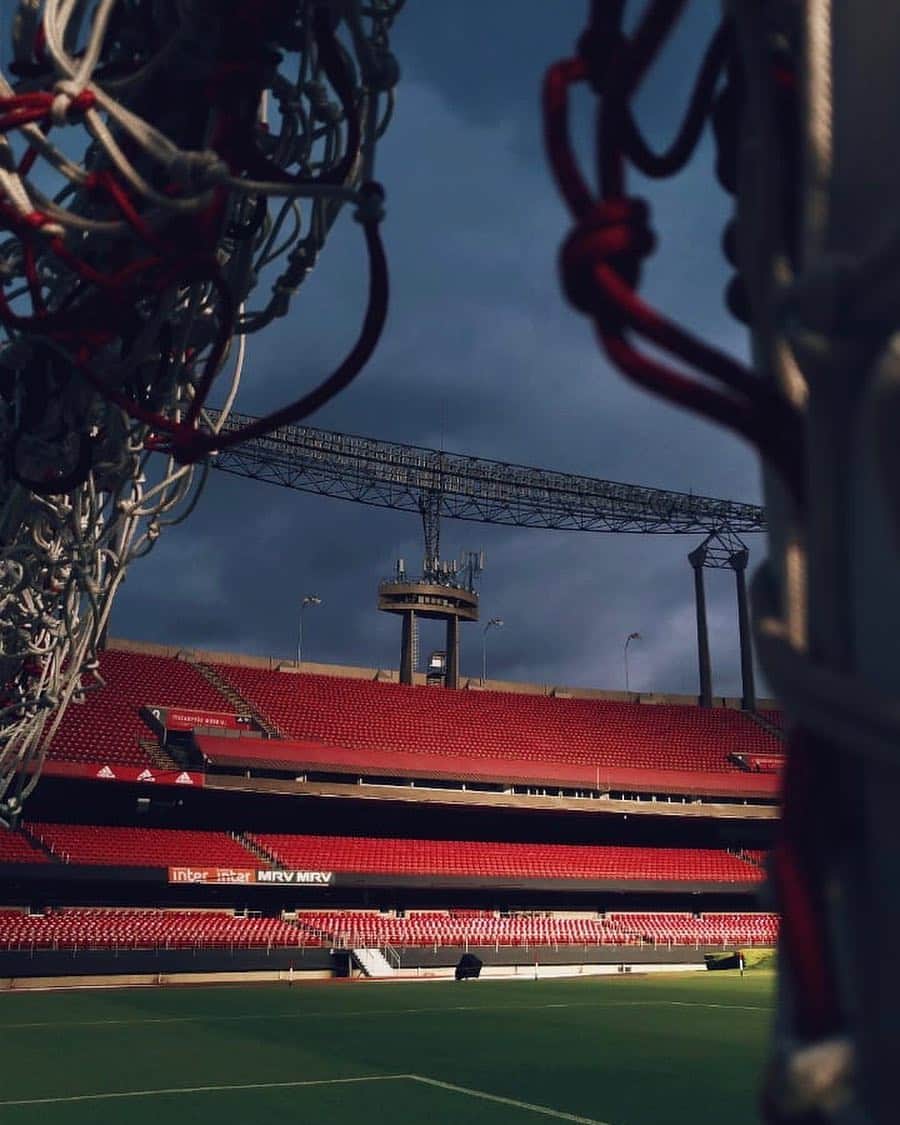 São Paulo FCさんのインスタグラム写真 - (São Paulo FCInstagram)「Domingo estaremos de volta por aqui. Sempre juntos. #OMorumbiÉLindo #VamosSãoPaulo 🇾🇪❤️」3月23日 7時30分 - saopaulofc