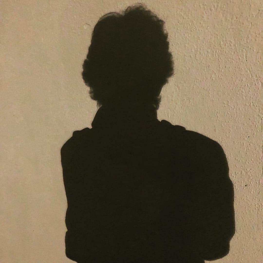 布袋寅泰さんのインスタグラム写真 - (布袋寅泰Instagram)「My silhouette #布袋寅泰 #silhouette」3月22日 22時49分 - hotei_official