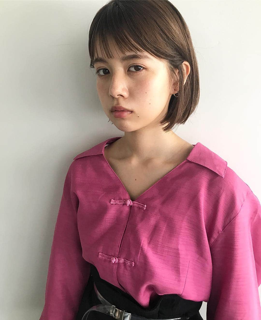 高橋忍さんのインスタグラム写真 - (高橋忍Instagram)「bob cut ！  スタイリングとメイクは @nanuk_maruko  が 担当しました！」3月22日 23時03分 - nanuk_takahashi.buri