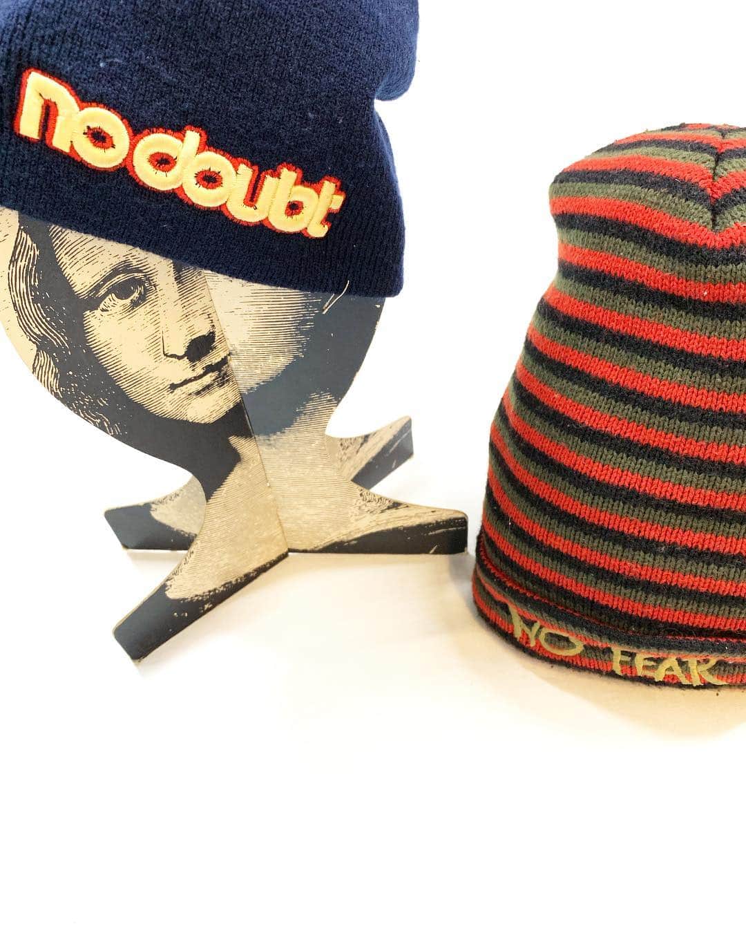のインスタグラム：「JAMMRU 入荷オープンは3/23です！ 3/23 NEW ARRIVAL!! [#jammru_tee] 90's KNIT CAP .  商品のお問い合わせは3/25月曜日以降お電話で承ります。 . #お問い合わせはお電話で承ります #jammru #osaka  #fashion  #streetstyle  #streetfashion  #vtg  #vintage  #used  #usedclothing  #古着 #古着屋 #ファッション #70s #80s #90s #knitcap#nodoubt#nofear」