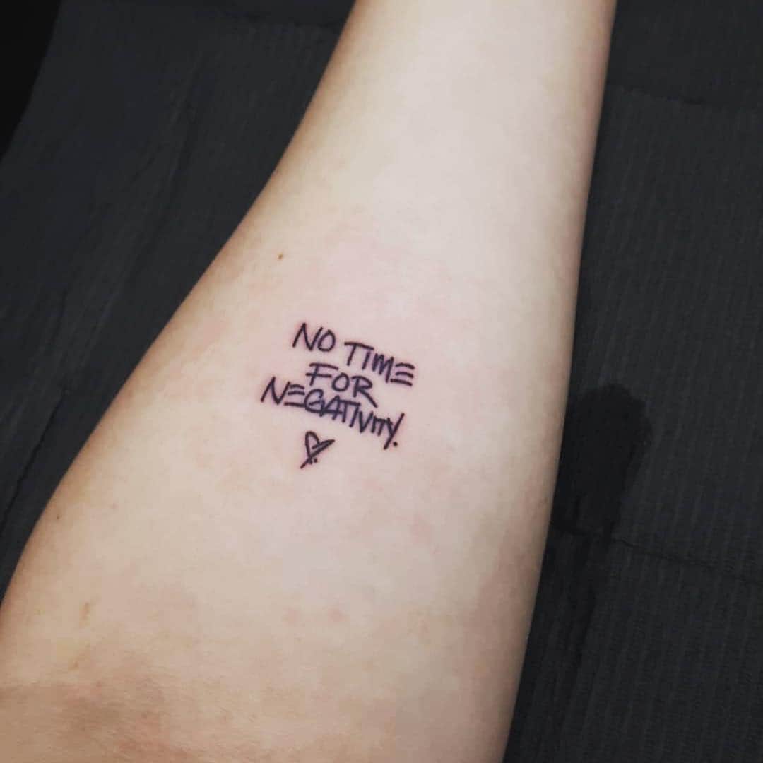ニック・マーティンのインスタグラム：「Been on a break from the gram. Just wanted to stop by & say hello! Happy Friday! Have an awesome weekend. How’s everyone doing? . Special shoutout to @ok.emilyx for tagging me in this awesome tattoo she got. You’re my post for today! Much love ✌🏽」