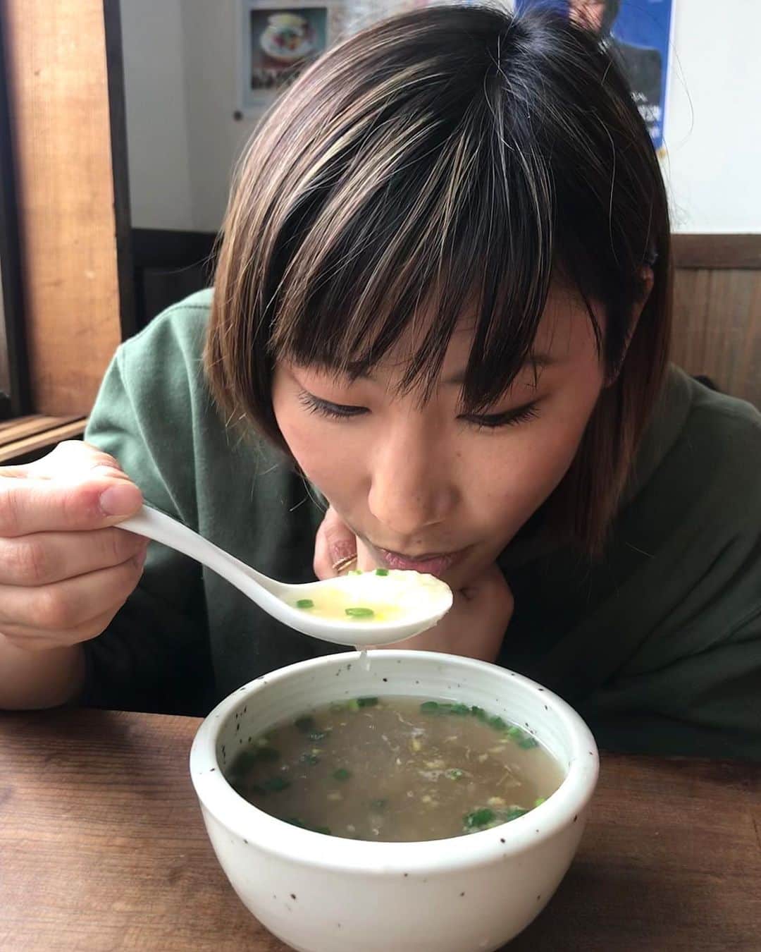 阿部裕幸さんのインスタグラム写真 - (阿部裕幸Instagram)「練習前にマスターから特製パワースープいただきました😊 ありがとう🙏🏻 明日は計量☝🏻 Awanouta special power soup!!!! Thank you!  @megumilk0623 @awanouta  #awanouta #ramen #organicramen #ラーメン #オーガニックラーメン #shichirigahama #七里ヶ浜 #kamakura #鎌倉 #megumisugimoto #杉本恵」3月22日 23時46分 - abeani111