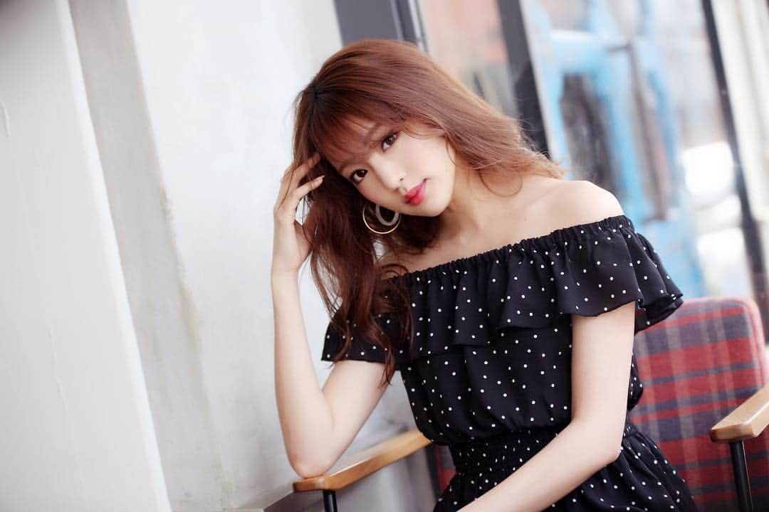 志田友美（ゆうみん）のインスタグラム：「Twitterフォロワー16万人越えました！ありがとう🥰Twitterの方もインスタと同じIDだからフォローしてね♡ #japanesegirl #followme #today」
