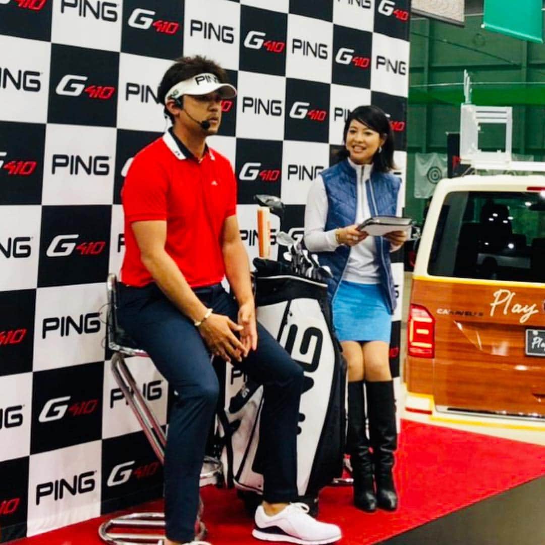 吉田玲奈さんのインスタグラム写真 - (吉田玲奈Instagram)「JAPAN  GOLF FAIR 2019 ⛳️ PING  GOLF JAPANのブースで17時〜は額賀辰徳プロとのトークショーでした✨昨日発売したばかりのG410ドライバー♩で試打していただき流石の300ヤード越え‼️真っ直ぐのボール速度は80に到達😲目の前で見られるなんて幸せです😋 明日もPING契約プロのトークショー是非観に来てくださいね✨😘 #ゴルフ #golf #ジャパンゴルフフェア2019 #額賀辰徳 プロ #ドライビングディスタンス１位  #飛ばし屋 #トークショー ゴルフ女子 #ping #pinggolfjapan #pinggolfwear #jgf #reinagolf」3月23日 0時44分 - reina.yoshida.ciel.1218