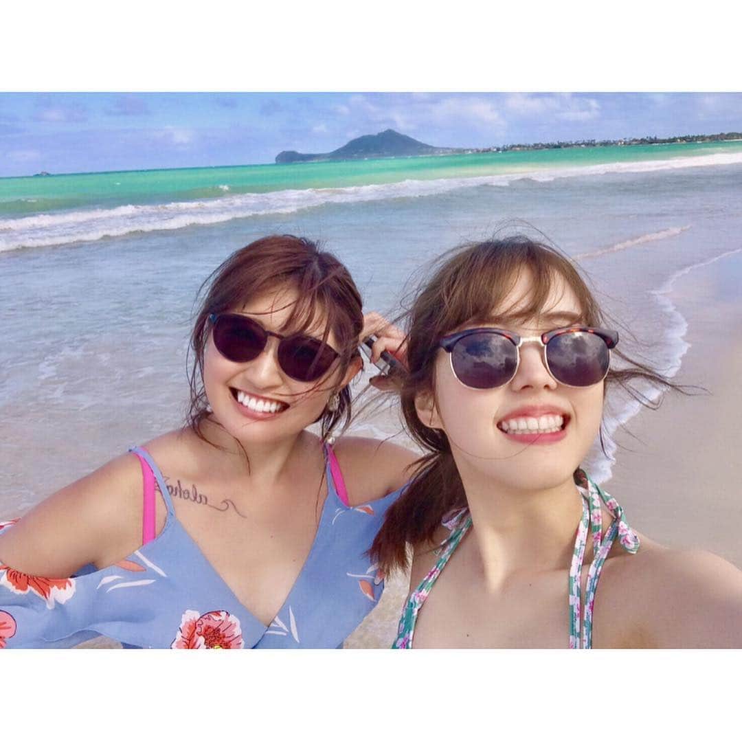 坂口莉果子さんのインスタグラム写真 - (坂口莉果子Instagram)「カイルアビーチ🏖 すごく綺麗だった 寒くて海には入れなかった😭 そして可愛い芝犬のkumaちゃんに遭遇やんちゃで本当可愛かった😆 ・ ・ ・ ・ ・ ・ ・ #hawaii  #kailua  #beach  #universitylife  #学生旅行  #卒業旅行  #ハワイ  #カイルアビーチ  #カイルア」3月23日 0時49分 - rikakosakaguchi