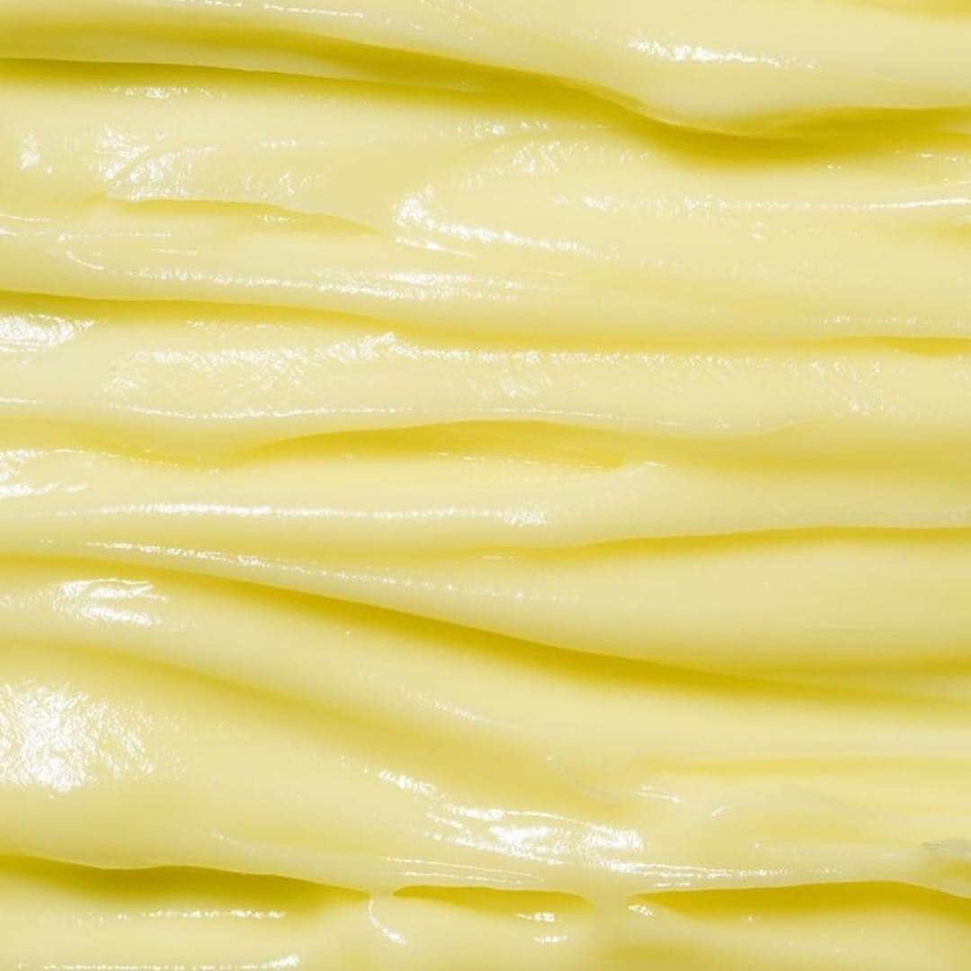 のインスタグラム：「#Regram @YouthToThePeople #LinkInBio ・・・ Dive in to this creamy, dreamy texture and wake up with more even, brightly-toned, and deeply hydrated skin. +++ Superberry Hydrate and Glow Dream Mask, available @Sephora」
