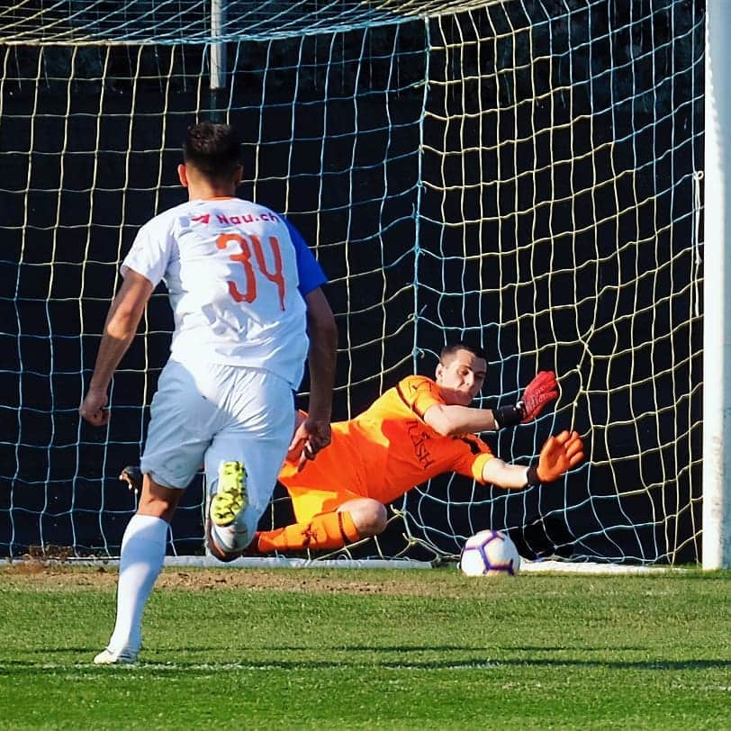 ACキエーヴォ・ヴェローナさんのインスタグラム写真 - (ACキエーヴォ・ヴェローナInstagram)「⚽📸 Le immagini del match amichevole tra @acchievoverona e @gc_zuerich_offiziell terminato 0️⃣-0️⃣ 💛💙 ⚽📸 The pics of the friendly match between @acchievoverona and @gc_zuerich_offiziell 0️⃣-0️⃣💛💙 #ChievoVerona #gialloblù #ForzaChievo #amichevole #friendlymatch #Veronello #Grasshoppers #football」3月23日 2時05分 - acchievoverona