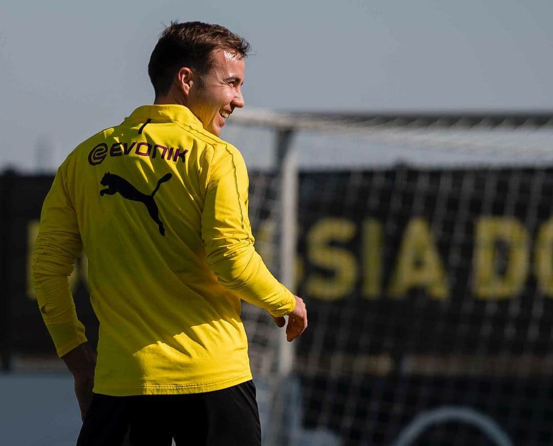 マリオ・ゲッツェさんのインスタグラム写真 - (マリオ・ゲッツェInstagram)「When you see the weekend coming 😅」3月23日 2時09分 - mariogotze