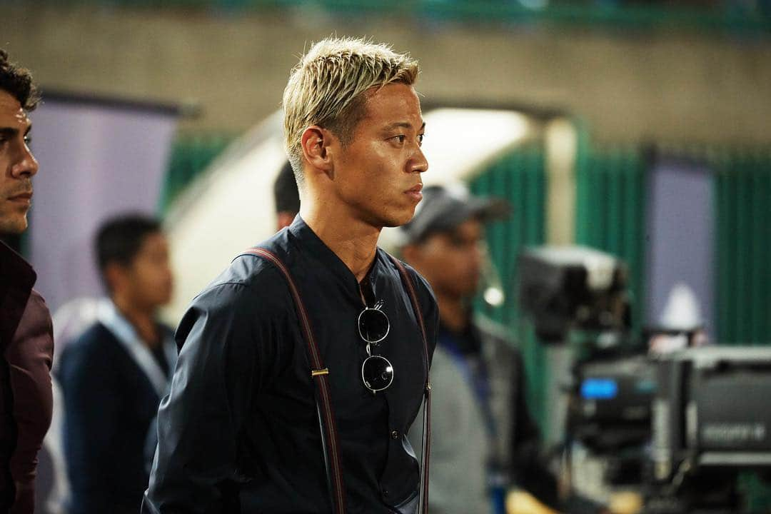 本田圭佑さんのインスタグラム写真 - (本田圭佑Instagram)「#u23 #cambodia」3月23日 7時50分 - keisukehonda