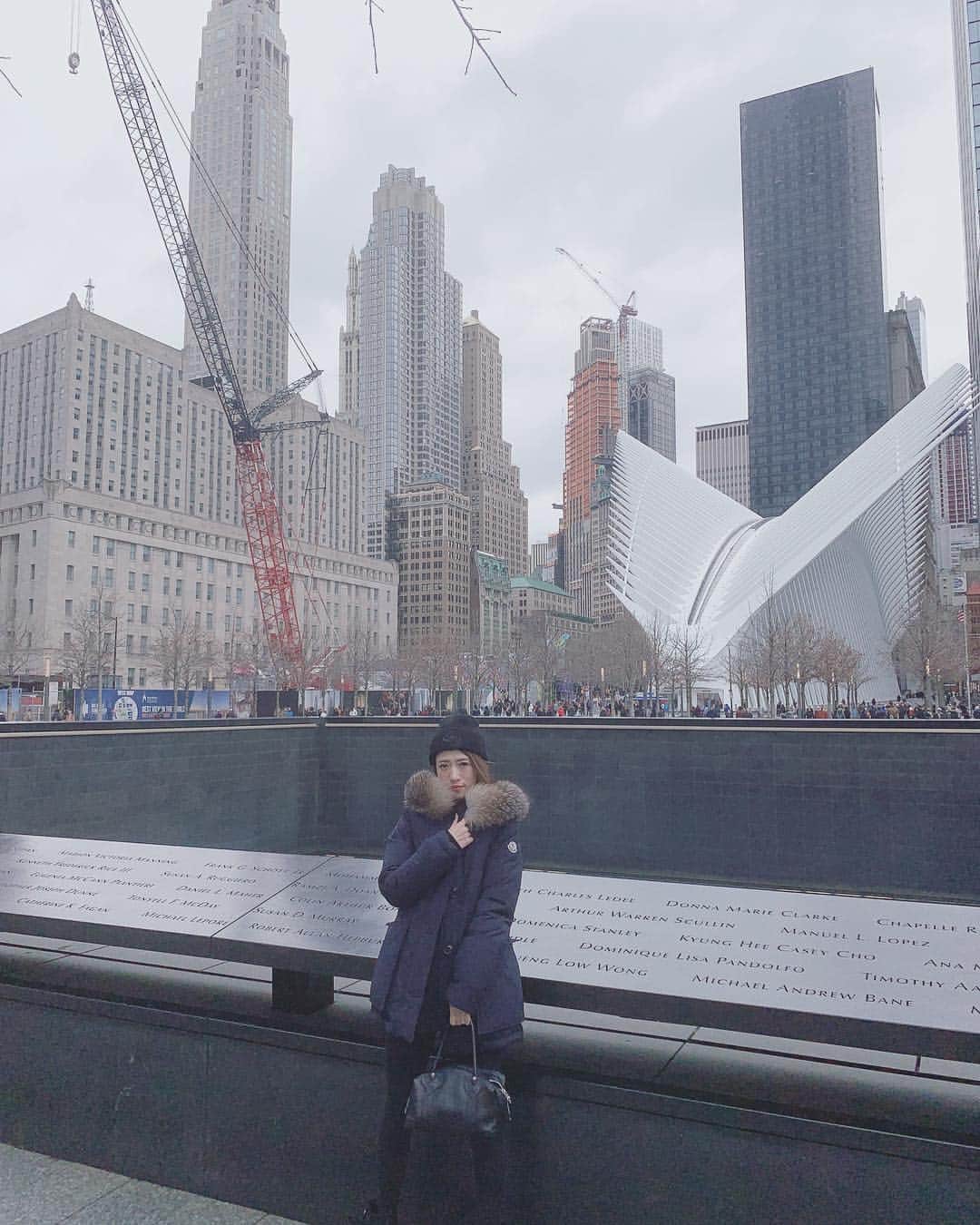 柳めぐみさんのインスタグラム写真 - (柳めぐみInstagram)「. . NYに来たら訪れたかった場所。 9.11MEMORIAL PLACE。 二度とあんな悲惨な事が起きないように祈ってきた。 . #911MEMORIALPLACE #NY」3月23日 2時34分 - yanameguchan